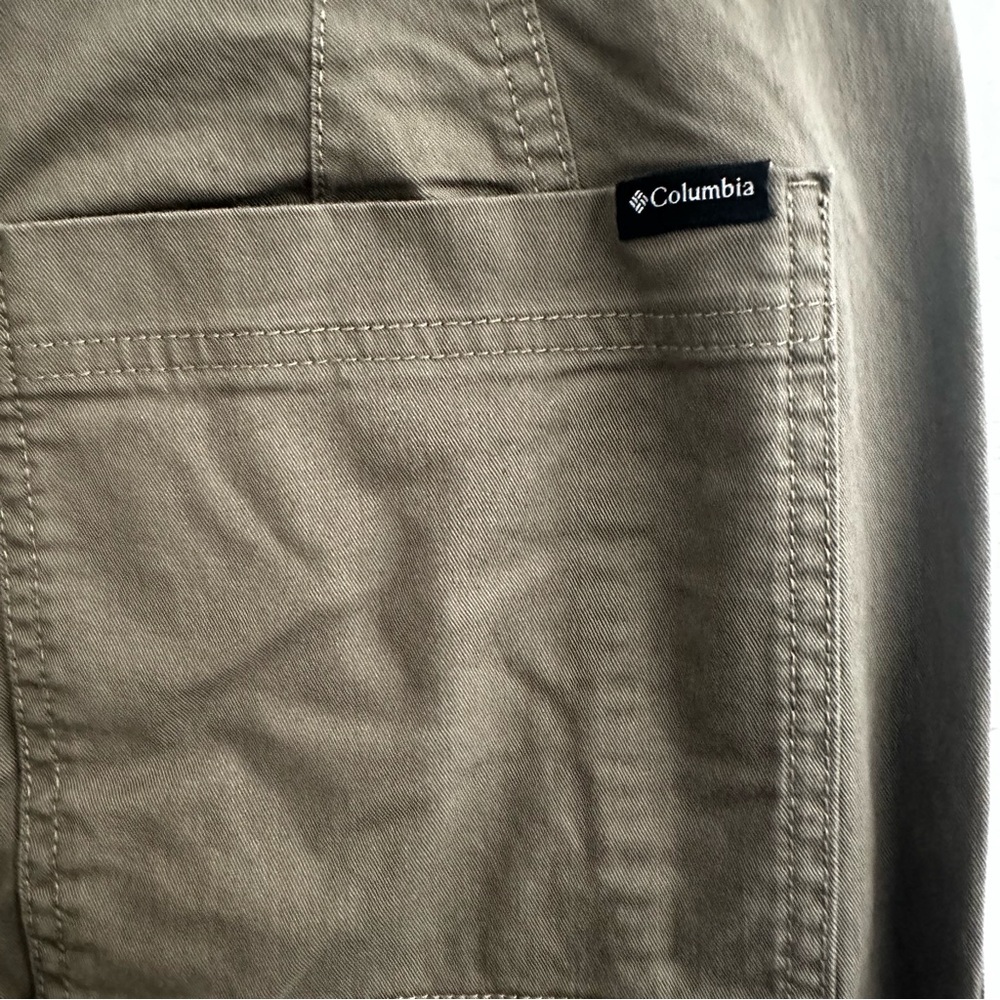 Columbia Cargo Pants Women’s Size 10 Regular Olive Green Hiking Utility Comfort - Picture 11 of 11